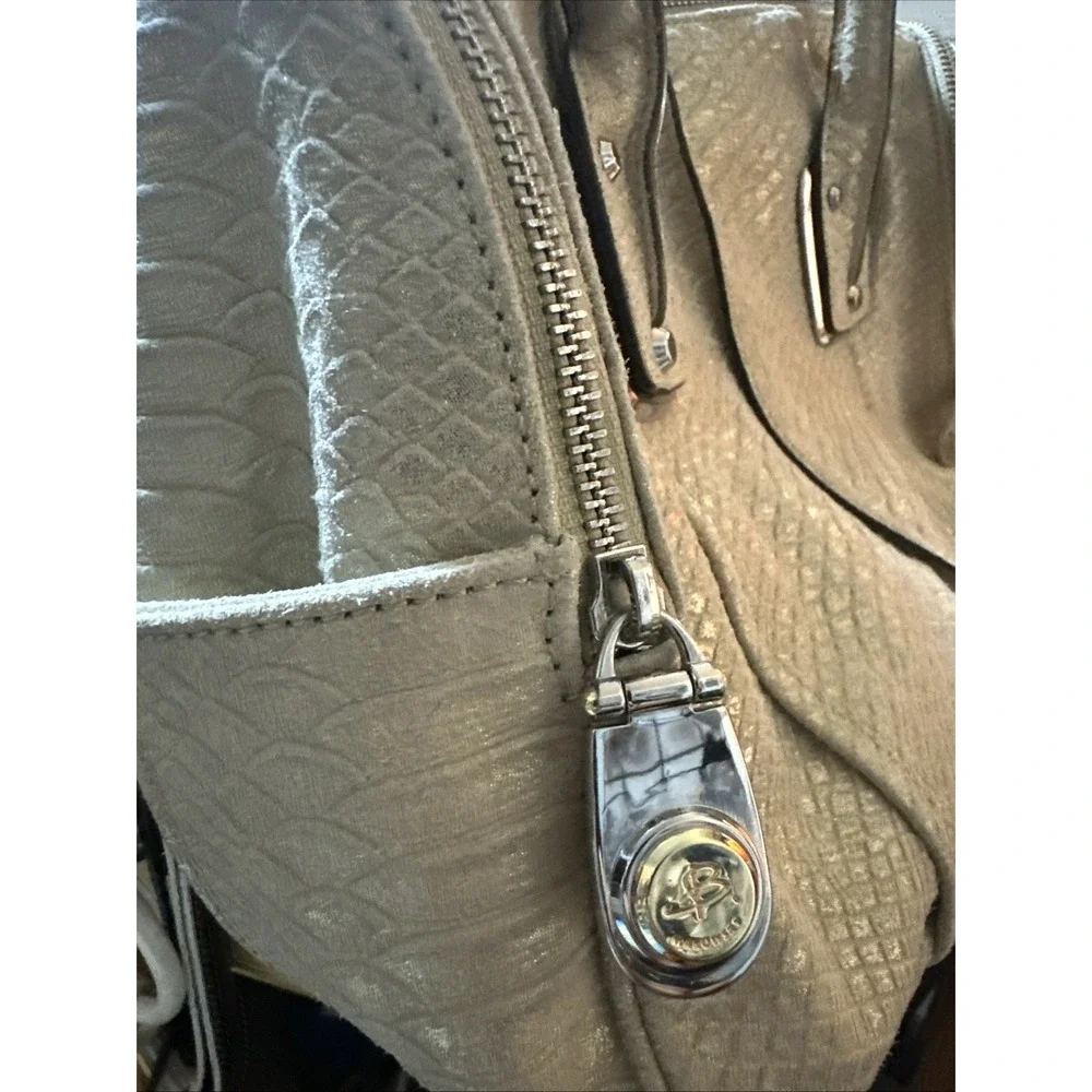 MAKOWSKY BEIGE faint, Green, Silver Tone-Accents, leather/suede SHOULDER/HANDBAG
